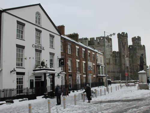 Y Castell Hotel Caernarfon Bagian luar foto