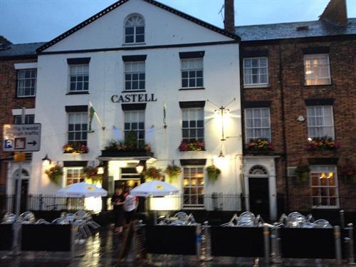 Y Castell Hotel Caernarfon Bagian luar foto